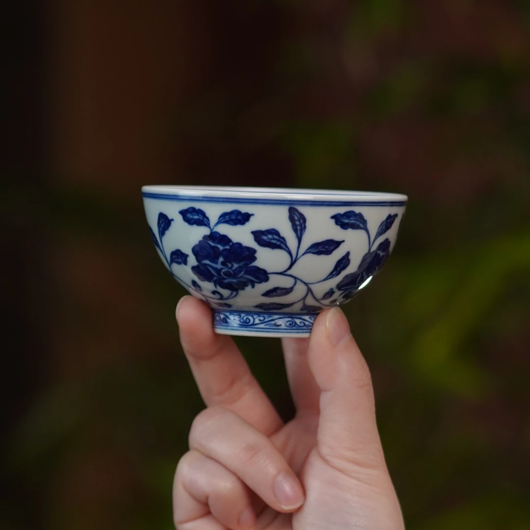 禄意窑青花牡丹缠枝碗杯主人杯景德镇手绘品茗杯花纹陶瓷茶具