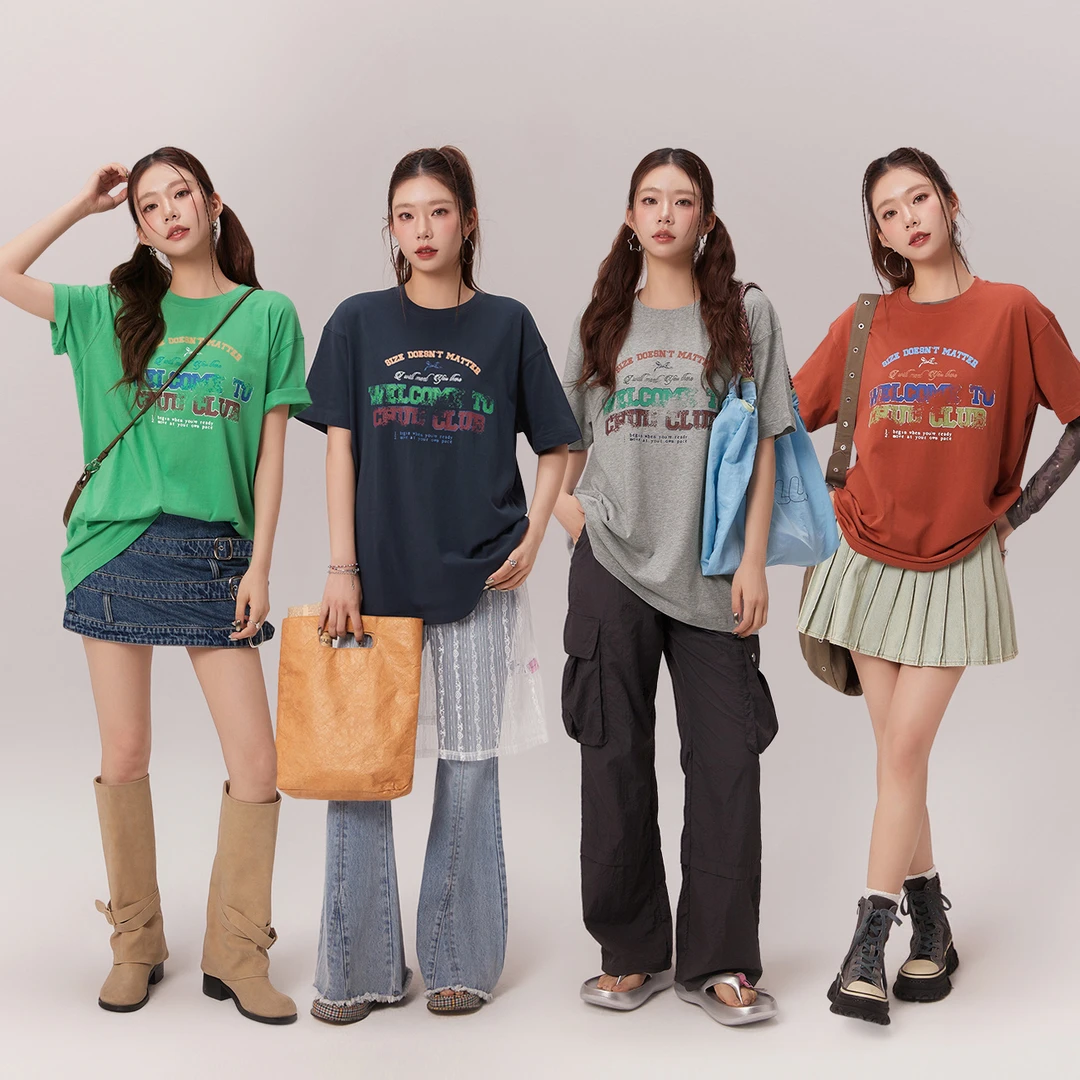 CHUU夏季女装糖果配色蝴蝶印花圆领设计中长款百搭T恤