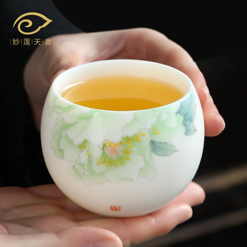 妙莲天香手绘羊脂玉瓷陶瓷中式高档个人茶杯年货必备喝茶主人杯