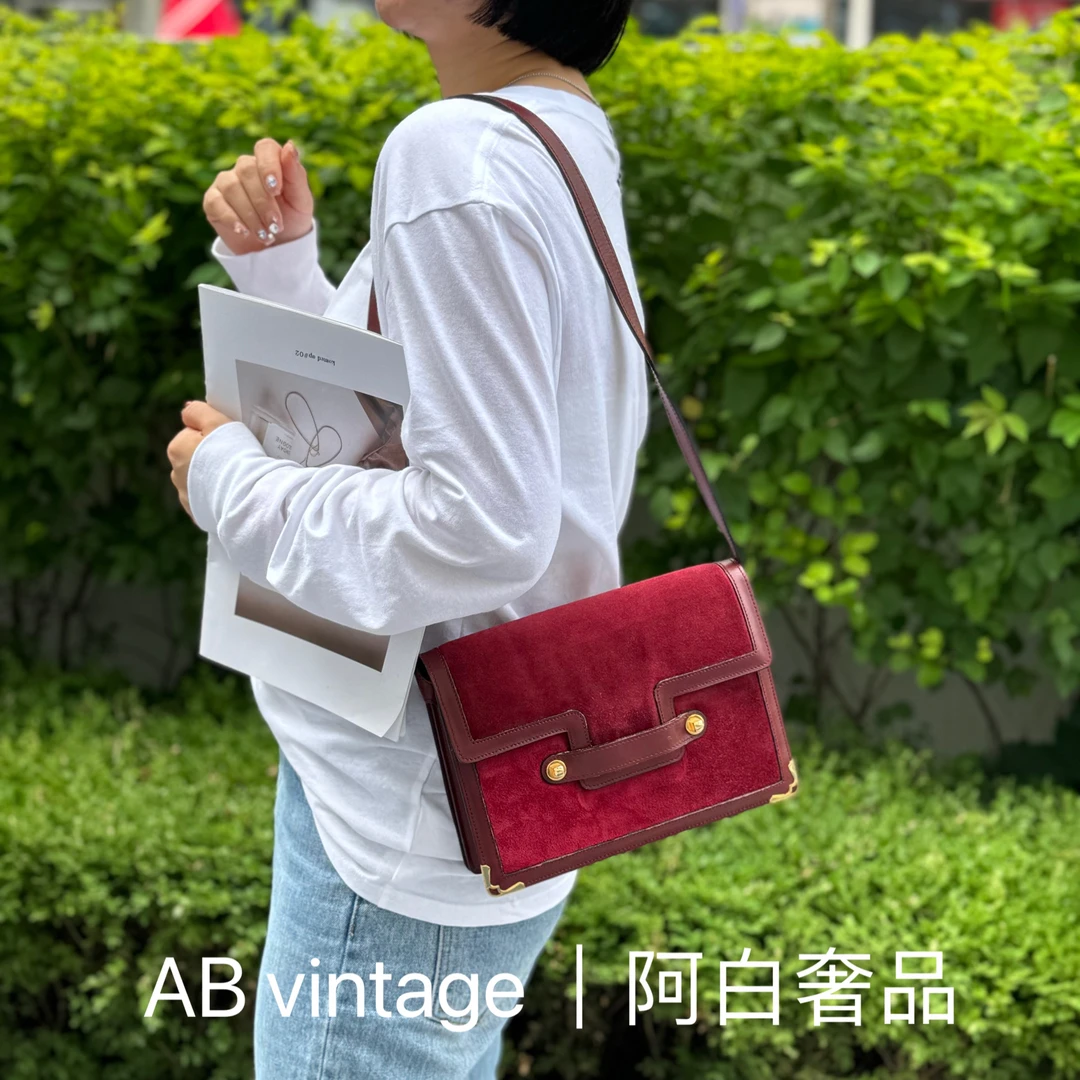 95新 Cartier/卡地亚 阿白奢品/卡地亚 中古丝绒单肩包