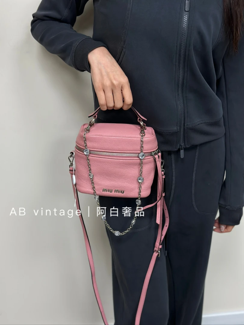 95新 MIU MIU/缪缪 阿白奢品/缪缪 粉色盒子包