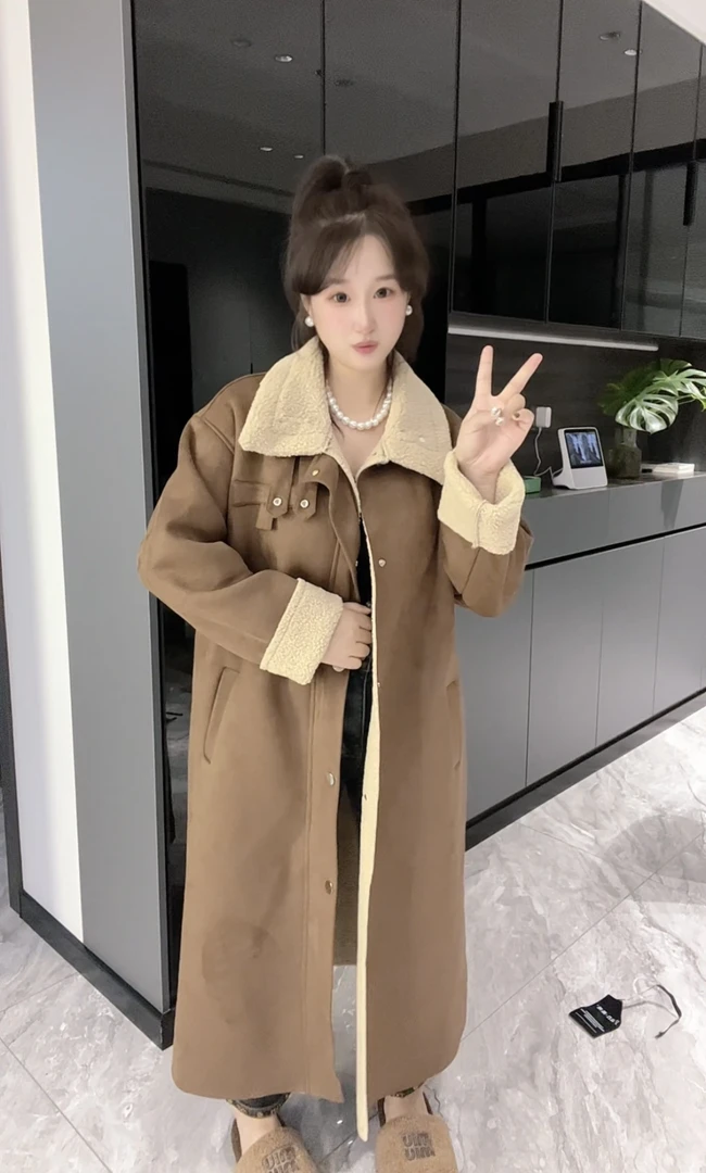 冬季新款宽松加厚长款机车服轻奢韩版时尚外套大衣女