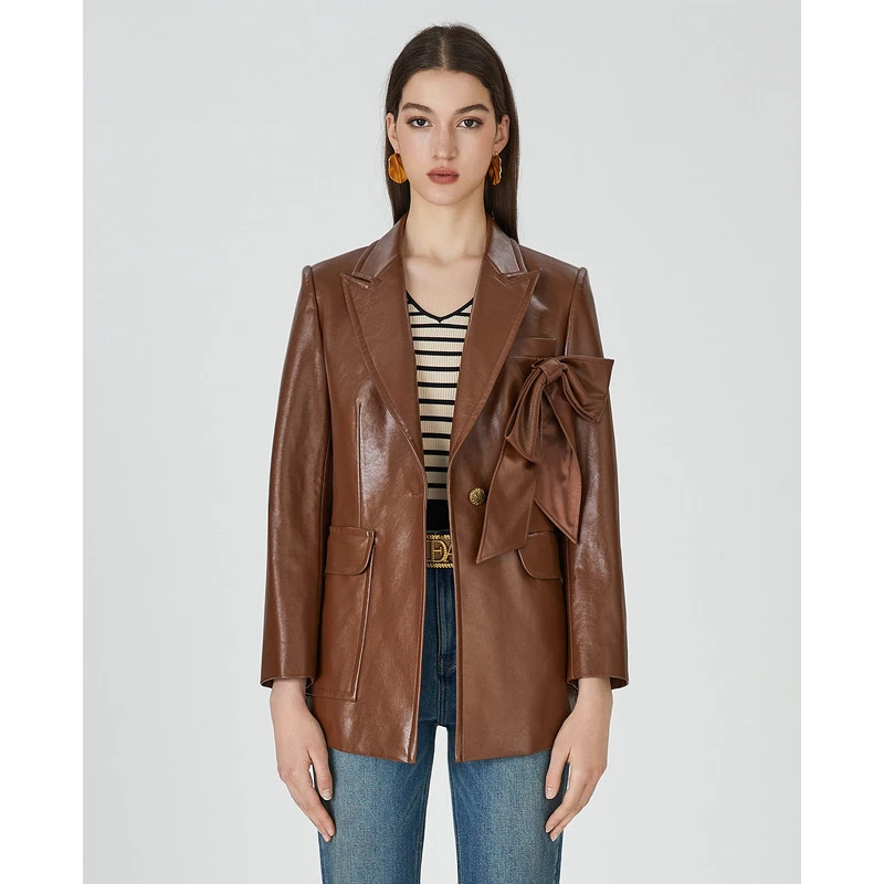 莱芙·艾迪儿气质短款时尚女士棕色设计师翻领外套皮衣1E3W68108