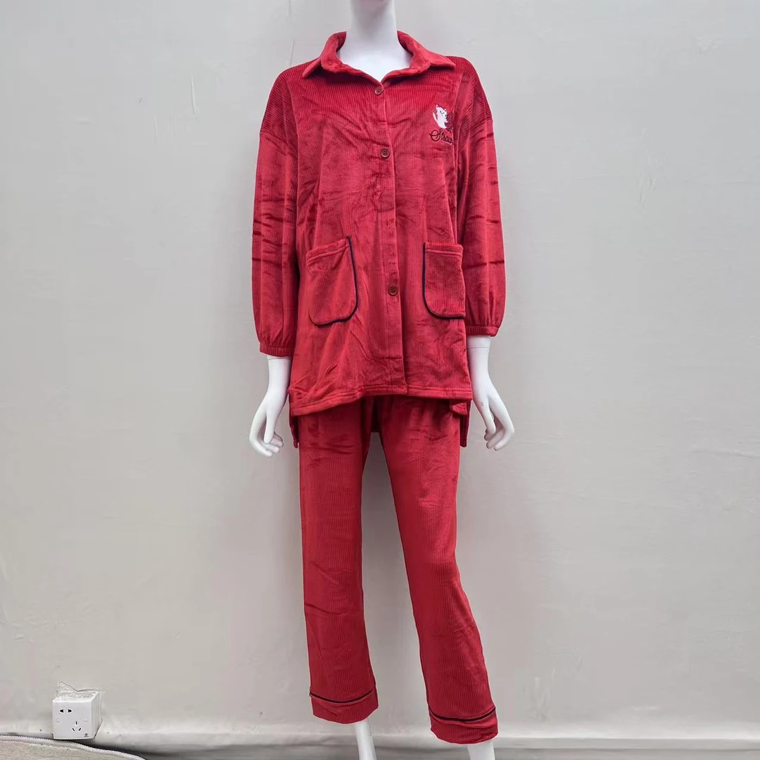 海岛绒草莓猫开衫纯色刺绣冬款时尚休闲舒适保暖套装