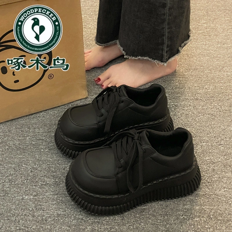 啄木鸟英伦风小皮鞋2024春秋爆款女松糕厚底乐福鞋黑色运动休闲鞋