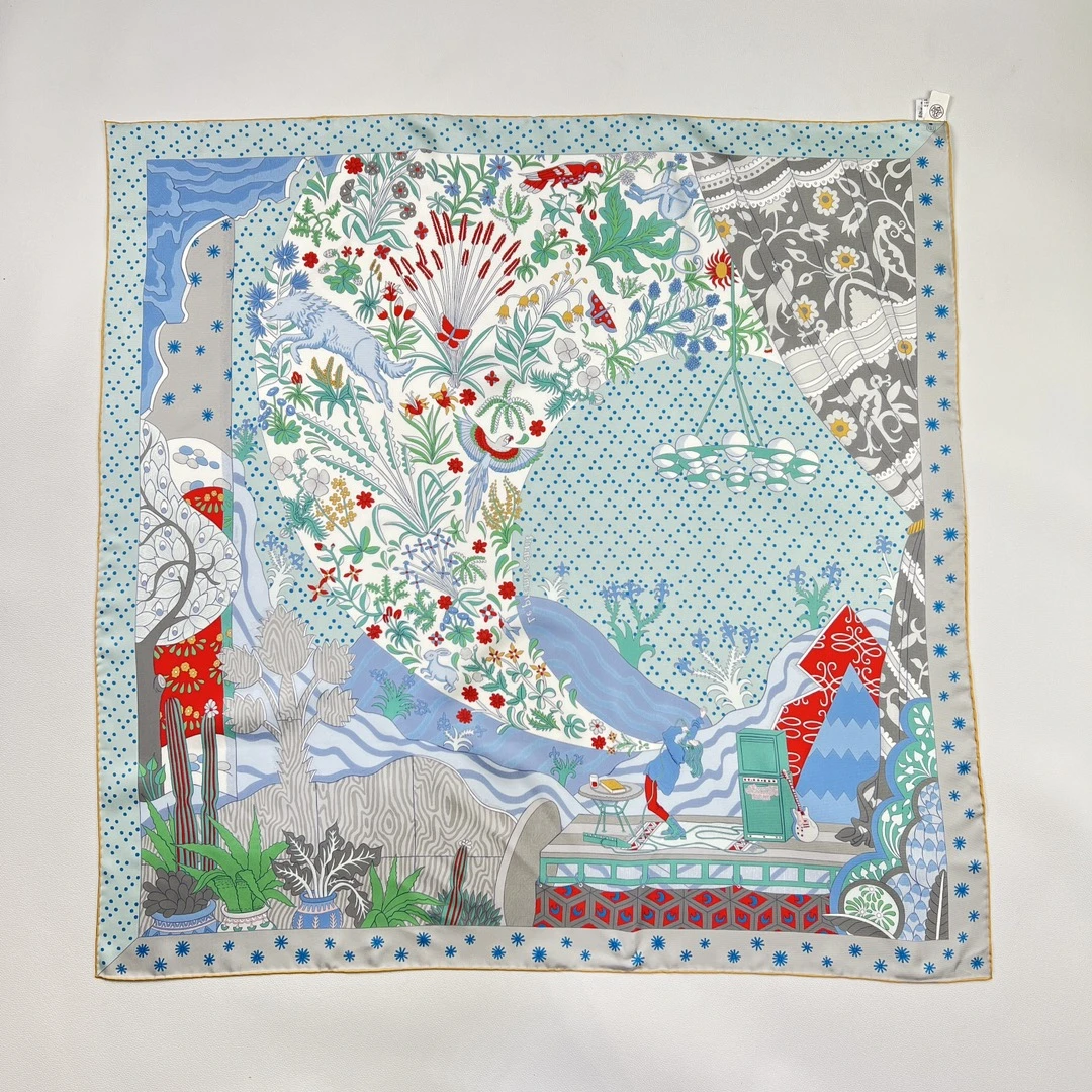 全新未使用 Hermes/爱马仕 时尚百搭时代新生满印印花丝巾101653