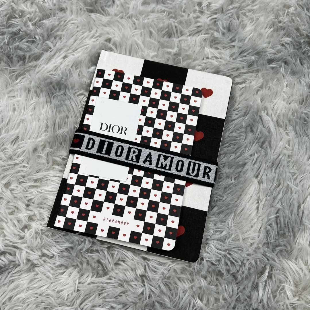 全新未使用 DIOR/迪奥 AMOUR黑白棋盘设计笔记本经典两件装 黑色