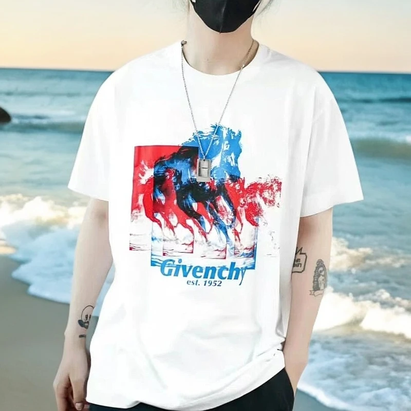 全新未使用 Givenchy/纪梵希  男士时尚休闲印花短袖T恤 101844