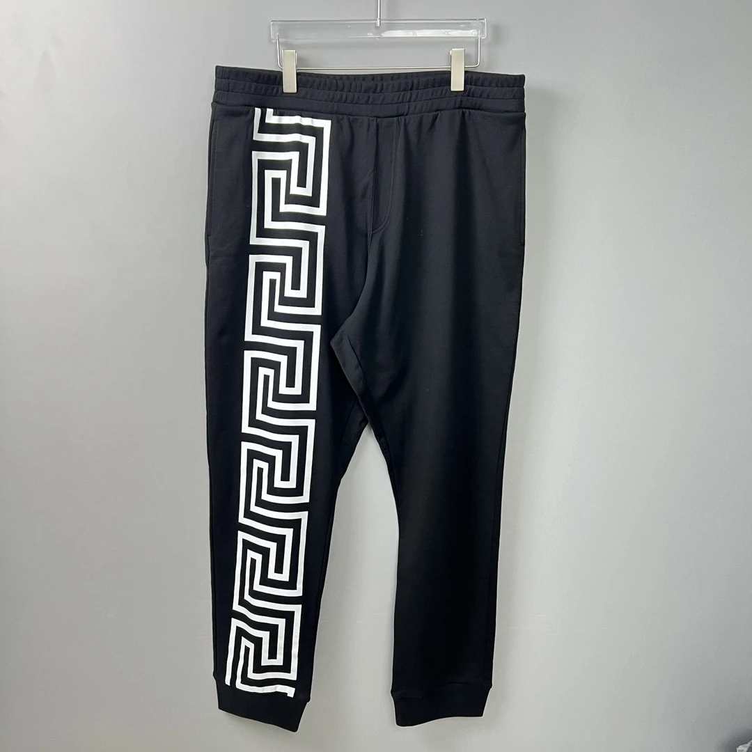全新未使用 VERSACE/范思哲 男士针织休闲经典黑色保暖卫裤101703