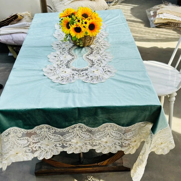 E211 孔雀蓝金丝绒桌布 130Cm*180Cm