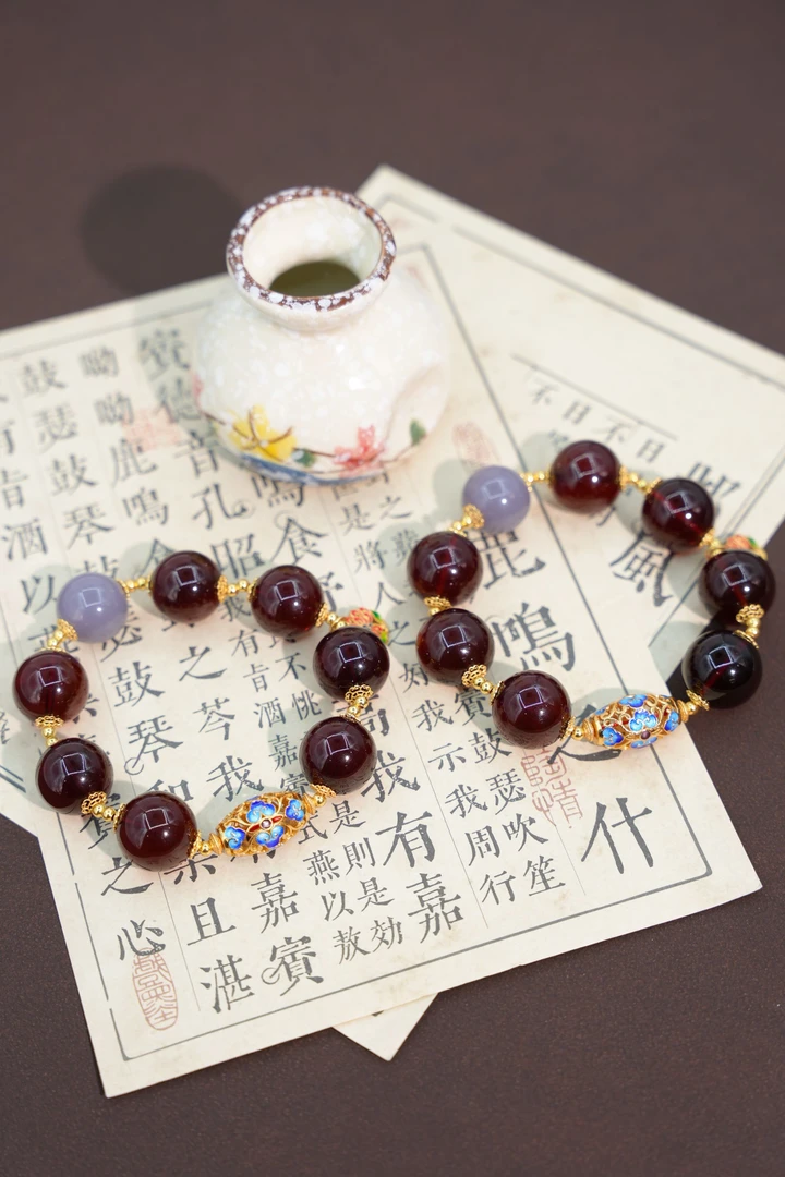 16+血珀七仙女圆珠手串多样性发一件YB16234901