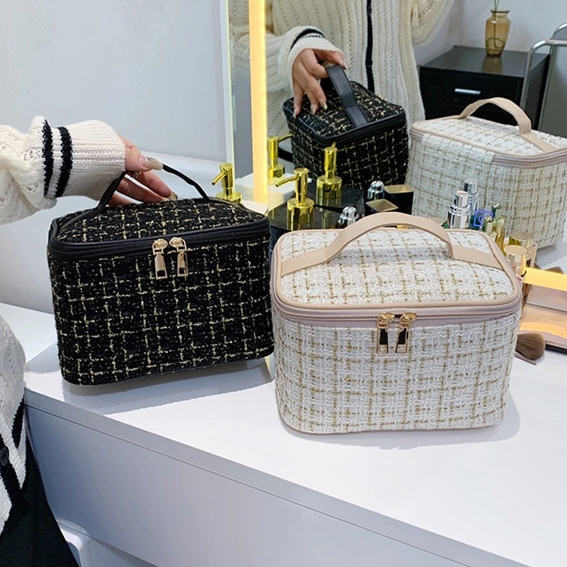 化妆包收纳包旅行手提化妆包女便携大容量化妆包时尚小香风化妆包