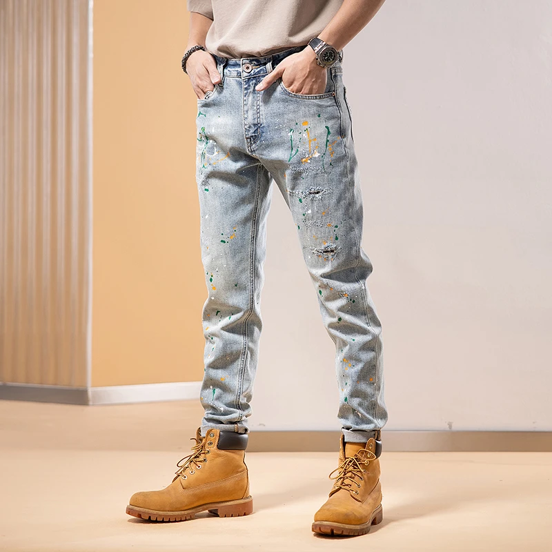 2025春夏新款高端时尚潮流男士牛仔裤修身小直筒弹力水洗破洞长裤
