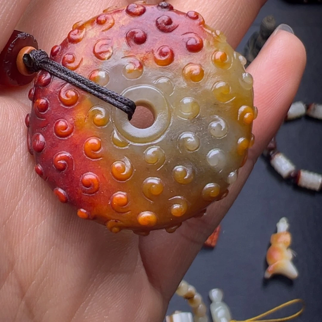 【闪购商品】和田玉（糖玉）颈饰未镶嵌液****哥