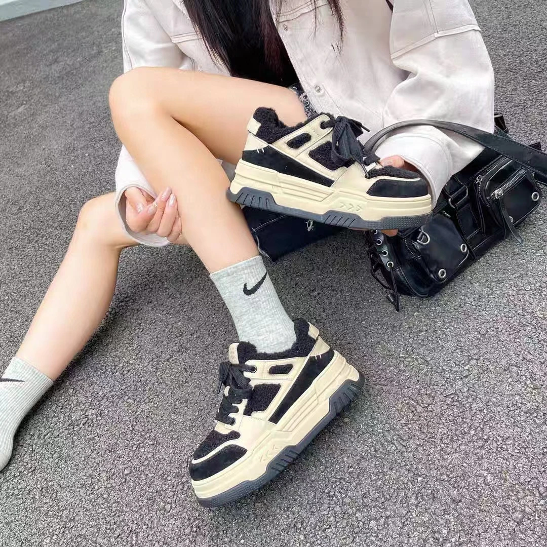 【芊荨精选】2024新款潮流时尚百搭韩版加绒系带休闲板鞋A10-5718L