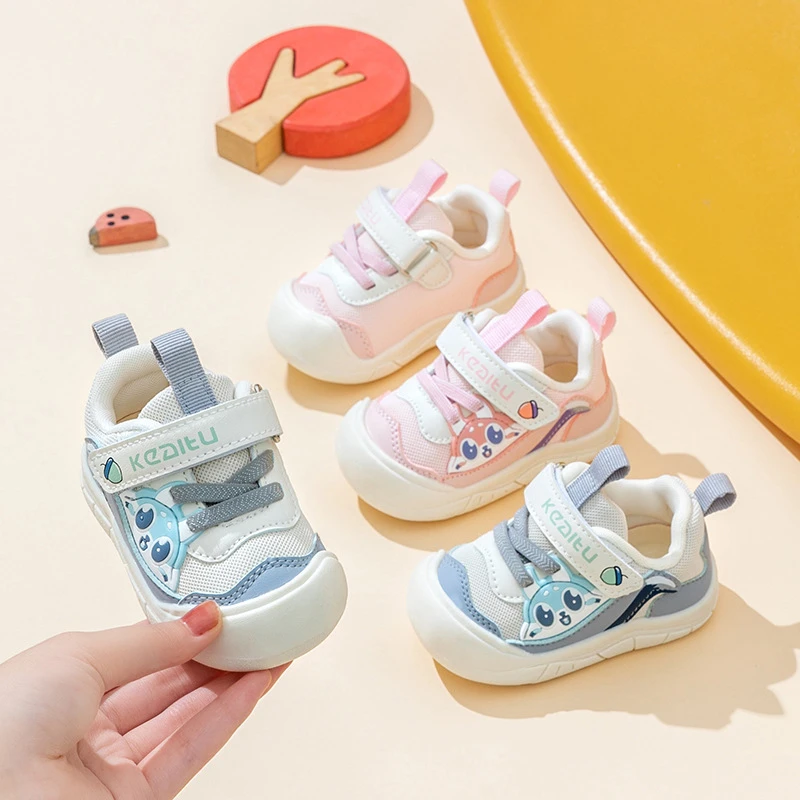 女宝宝鞋新款秋季儿童男宝鞋防滑婴儿鞋女学步鞋软底透气鞋子