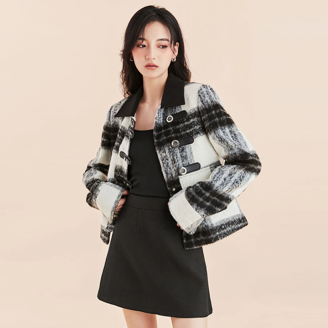 UKitty23秋新撞色条纹时尚格子休闲气质长袖棋盘格翻领毛呢外套