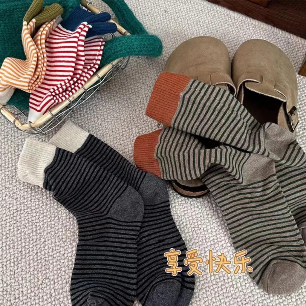 秋冬新款韩国东大门撞色罗口条纹袜子女弹力配色保暖休闲中筒袜