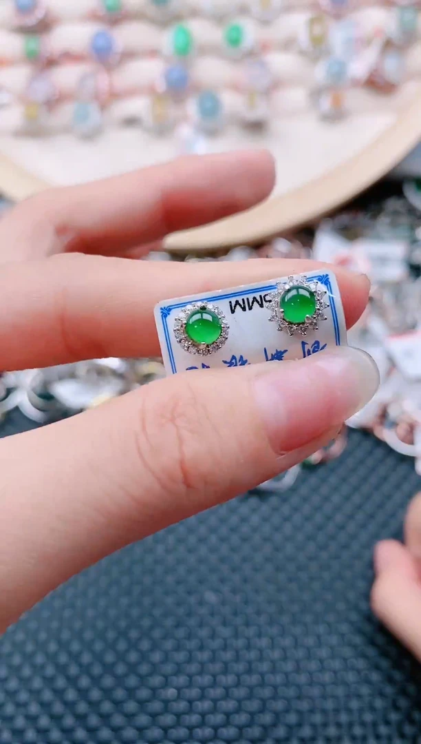 【闪购商品】翡翠戒指银S925镶嵌天然A货翡翠