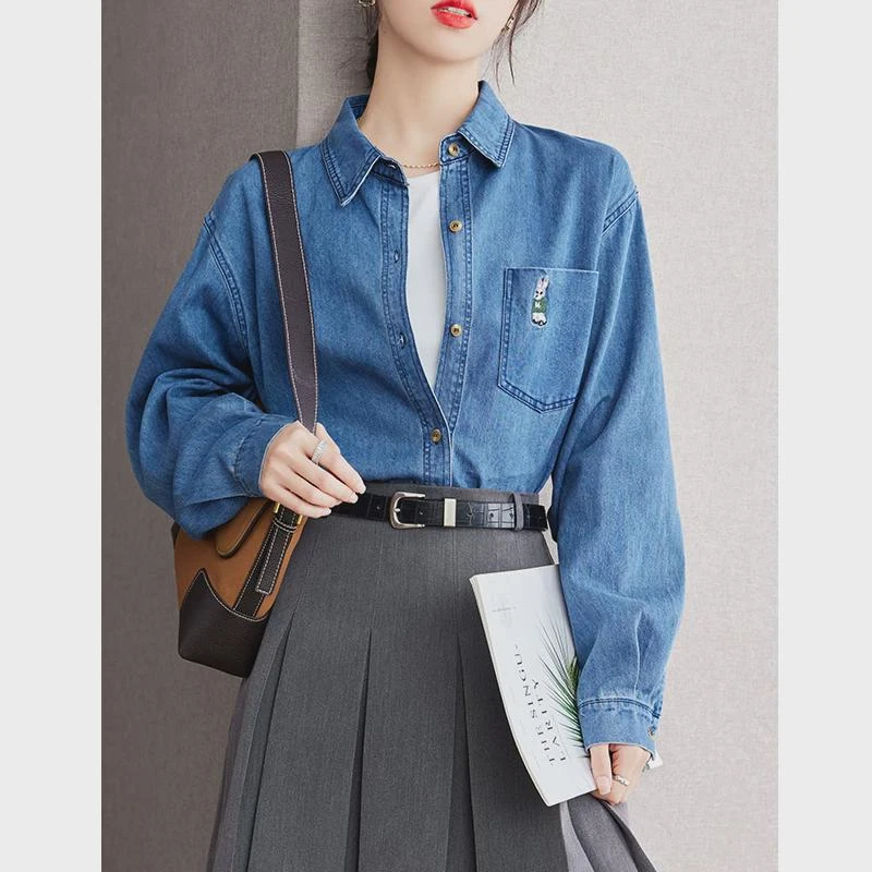 法式复古港风蓝色刺绣牛仔衬衫外套女春秋韩版宽松设计感小众上衣