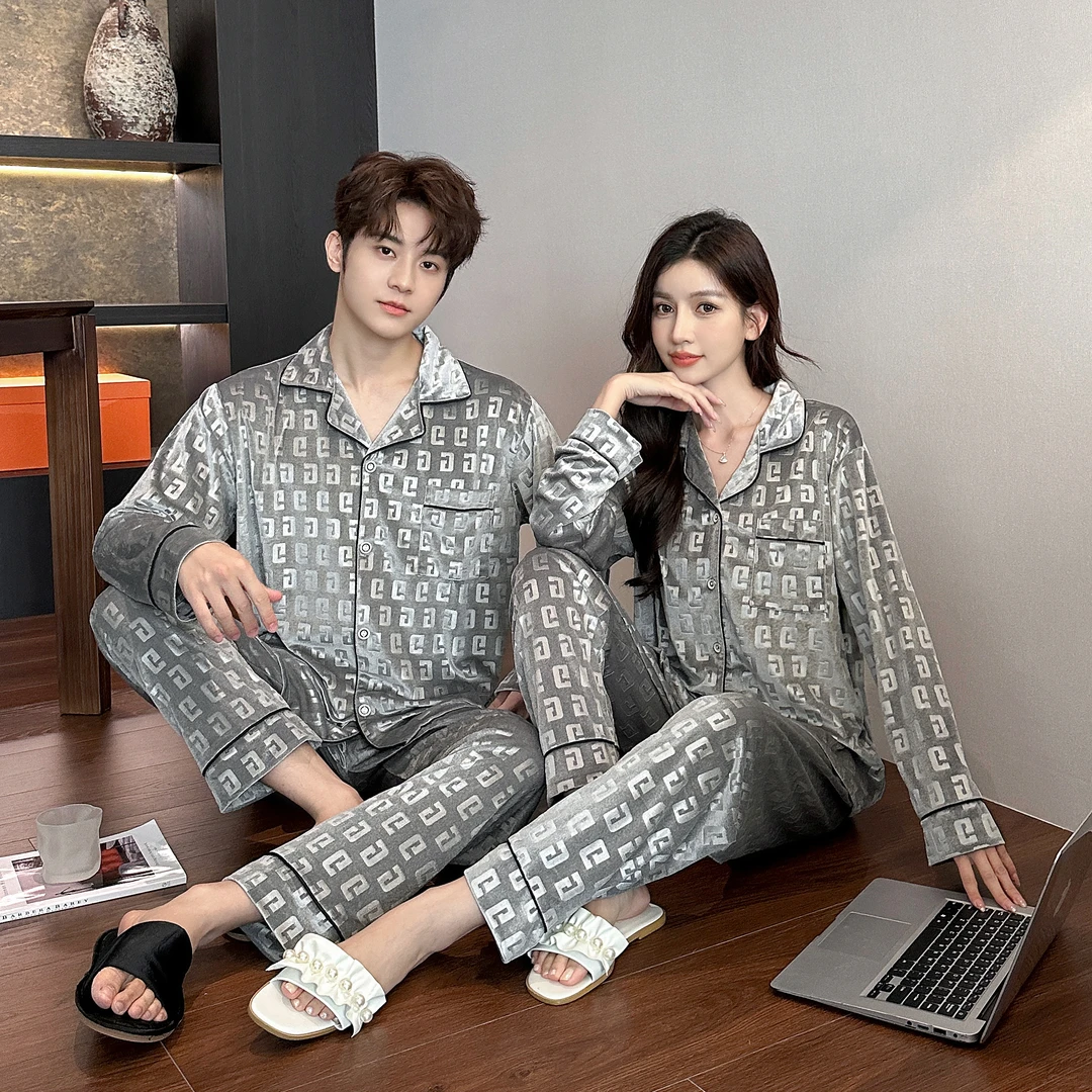 【情侣】睡衣女士金钻绒秋冬长袖休闲保暖高级感压花男款家居服套装