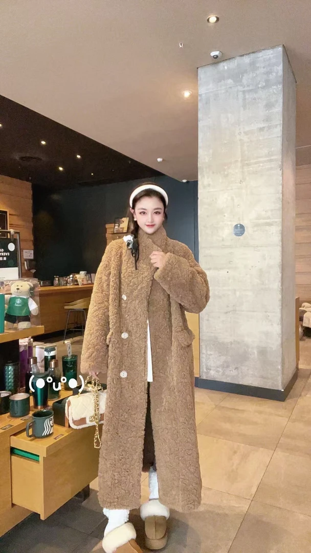 2024冬季新款轻奢网红潮牌设计师时尚修身显瘦大气减龄毛毛外套