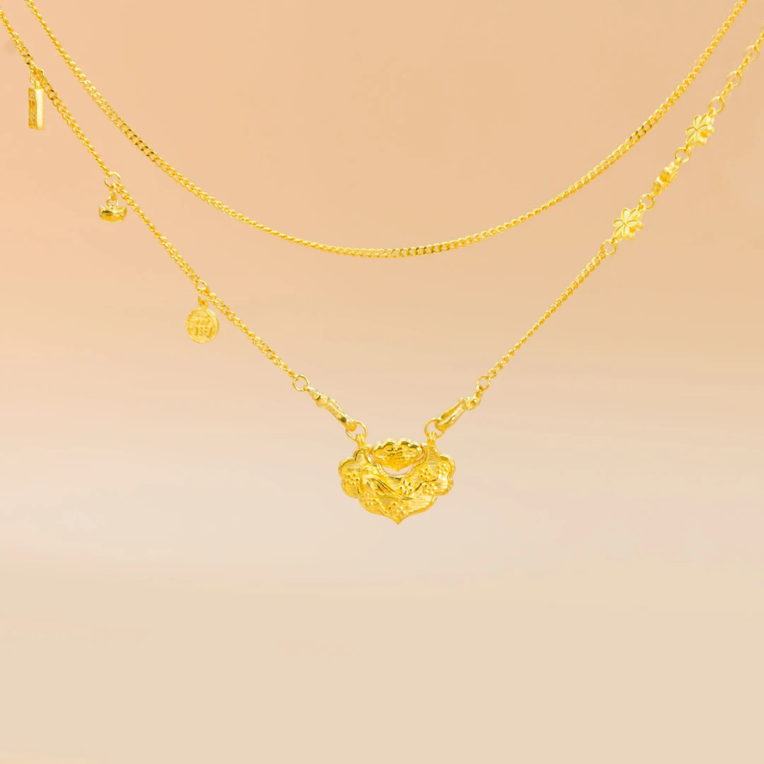 老庙黄金 锦鲤锁套链加平安福牌小吊坠 足金999男女必备好物推荐