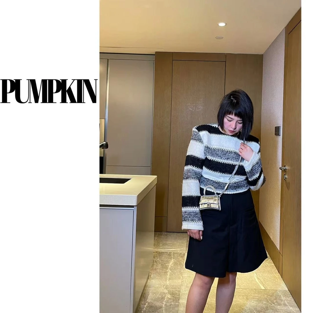 PUMPKIN·大码黑白拼接前后拉链衫