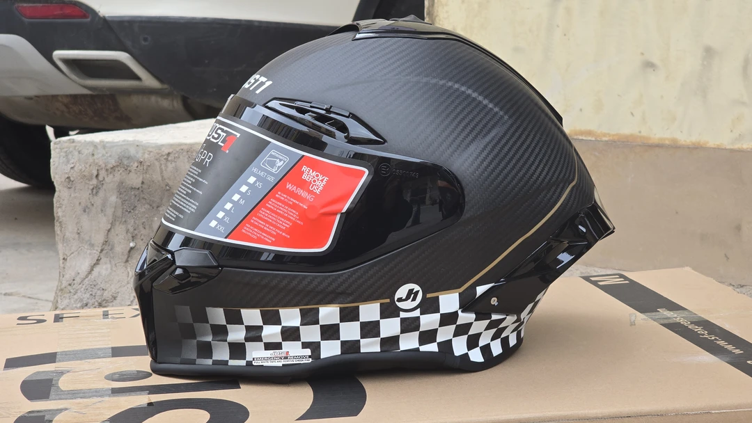 全新just1碳纤维机车头盔 黑白格