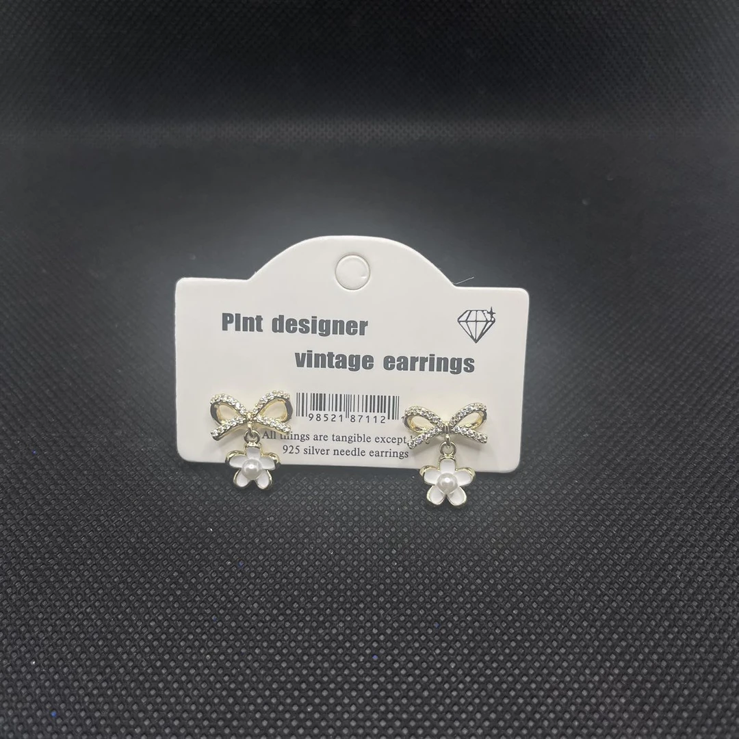 铜合金锆石耳饰 疆妹子蝴蝶耳坠气质小众百搭集合