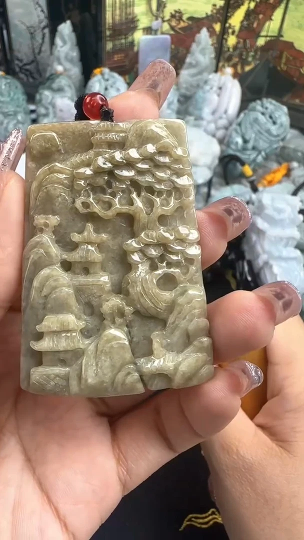 【闪购商品】翡翠颈饰未镶嵌山水福利
