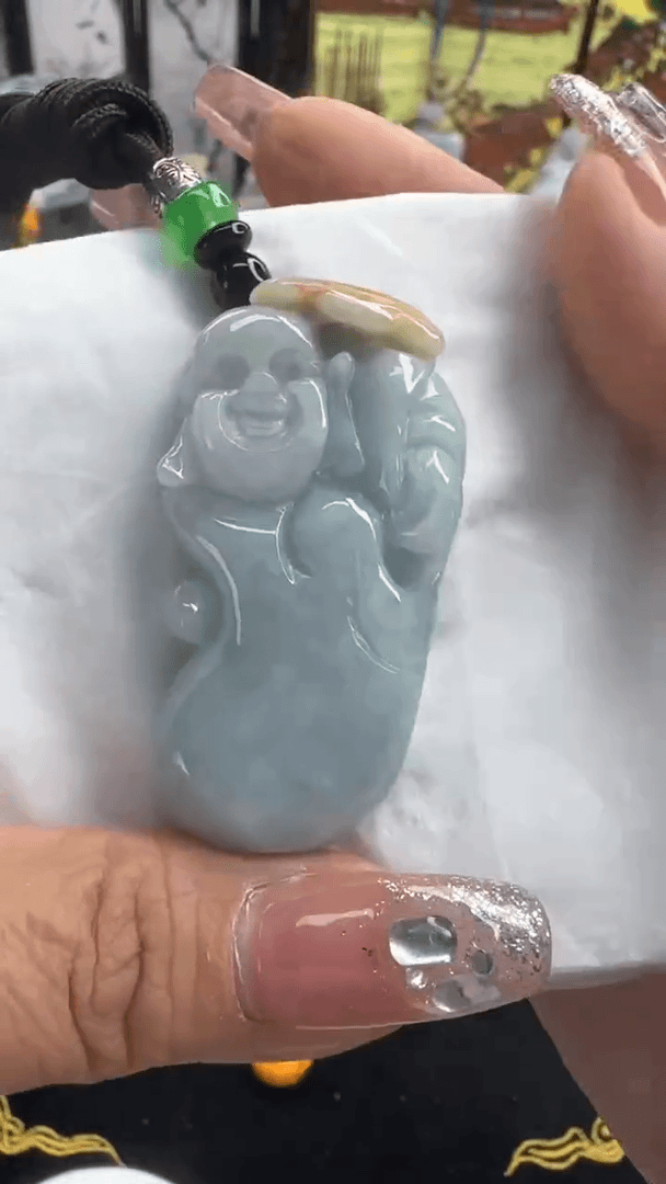 【闪购商品】翡翠颈饰未镶嵌佛