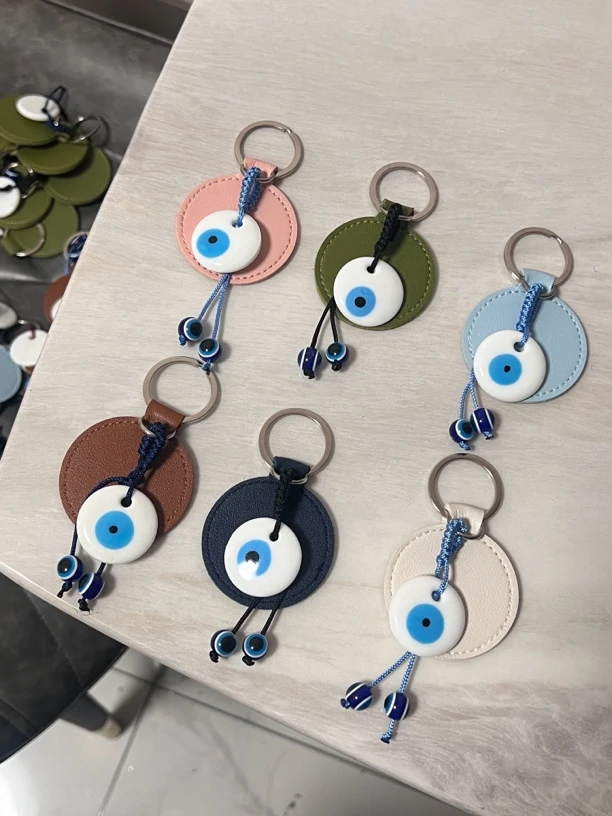 DanaKez新款眼睛钥匙扣送礼袋