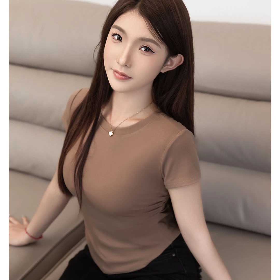 设计感圆领-短款辣妹侧边褶皱收腰显瘦T恤女夏季弹力修身百搭上衣