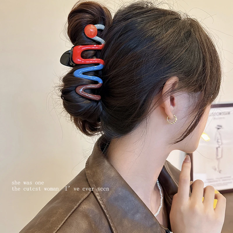 撞色波浪珠珠大号抓夹早秋鲨鱼夹发夹女2024新款高级感夹子发饰品