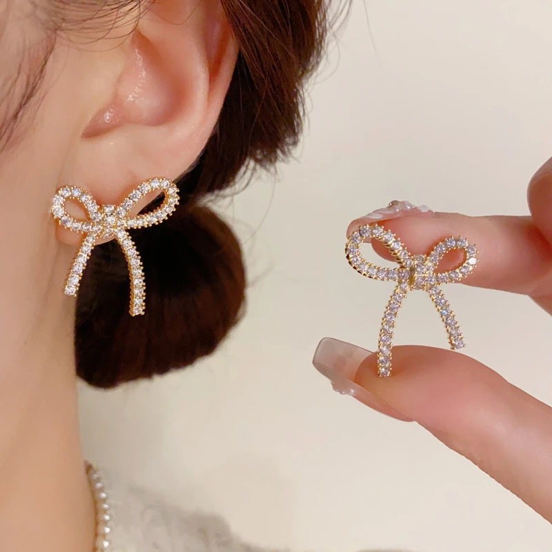 铜合金锆石耳饰 夏季新款精致时尚轻奢微镶蝴蝶结耳环