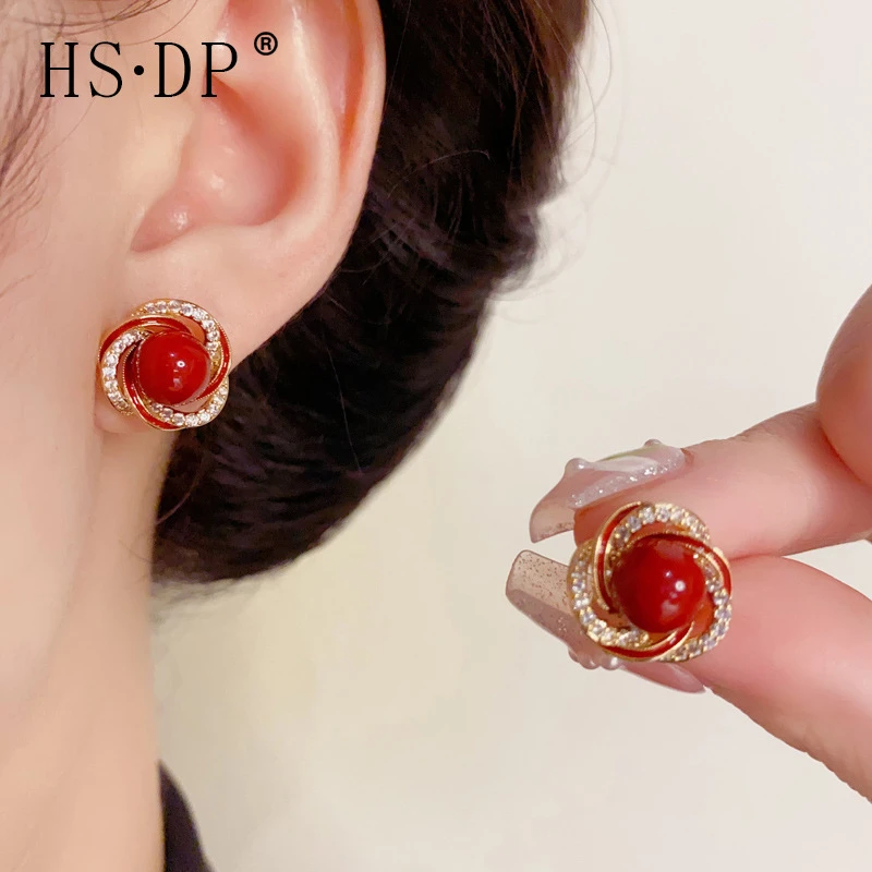 铜合金合成锆石耳饰 微镶缠绕红色耳钉精致时尚百搭小巧耳环气质