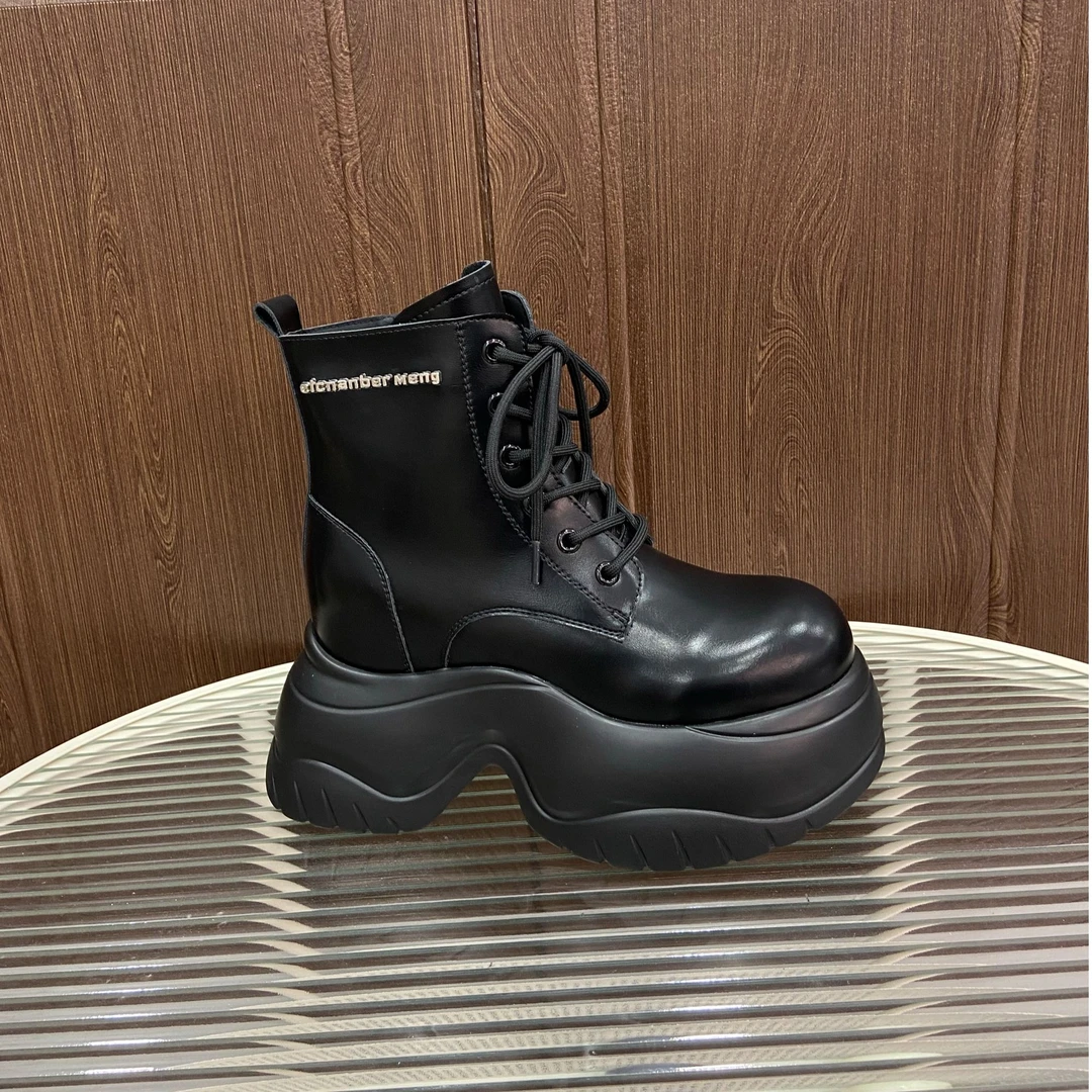 增高10cm马丁靴女鞋2024舒适新款小个子厚底短靴复古百搭XG0818-1