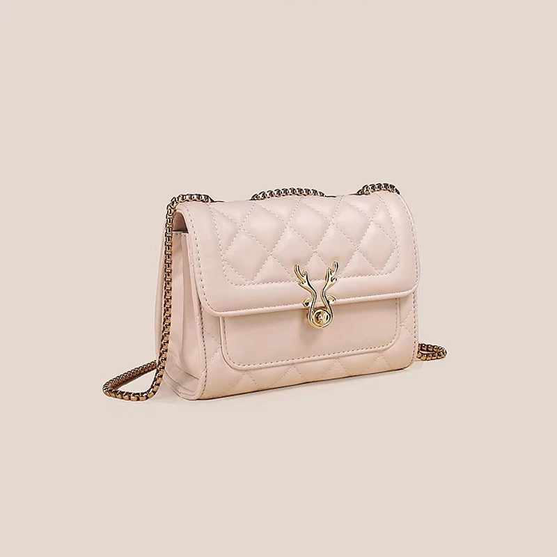 【粉丝专属】点关注加粉丝团抽包包！PK3B43