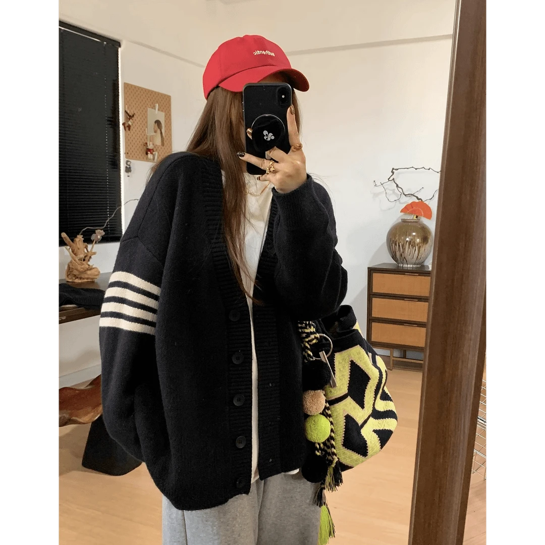 学院风慵懒宽松针织开衫毛衣女 2024秋冬新款V领软糯百搭上衣外套