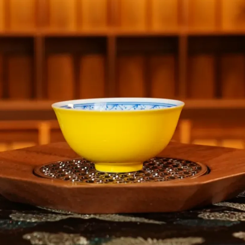 【福利品】外黄内小宝相纹杯