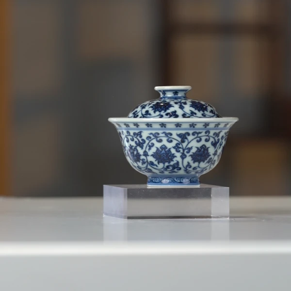 刘建锋窑 青花永乐缠枝莲双狮二才盖碗