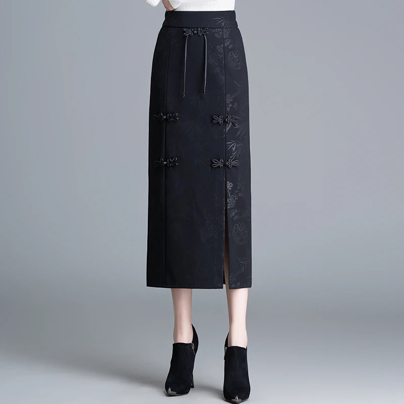 新中式国风半身裙女秋季2025新款直筒包臀裙显瘦中长款开叉一步裙