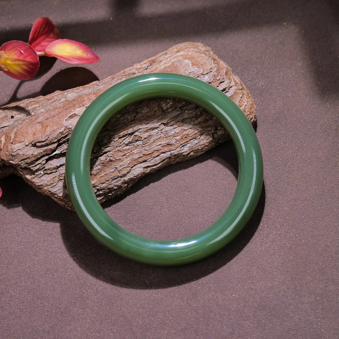 【小雨来了】和田玉碧玉鸭蛋青圆条手镯 略有不同 和田玉手镯 镯子