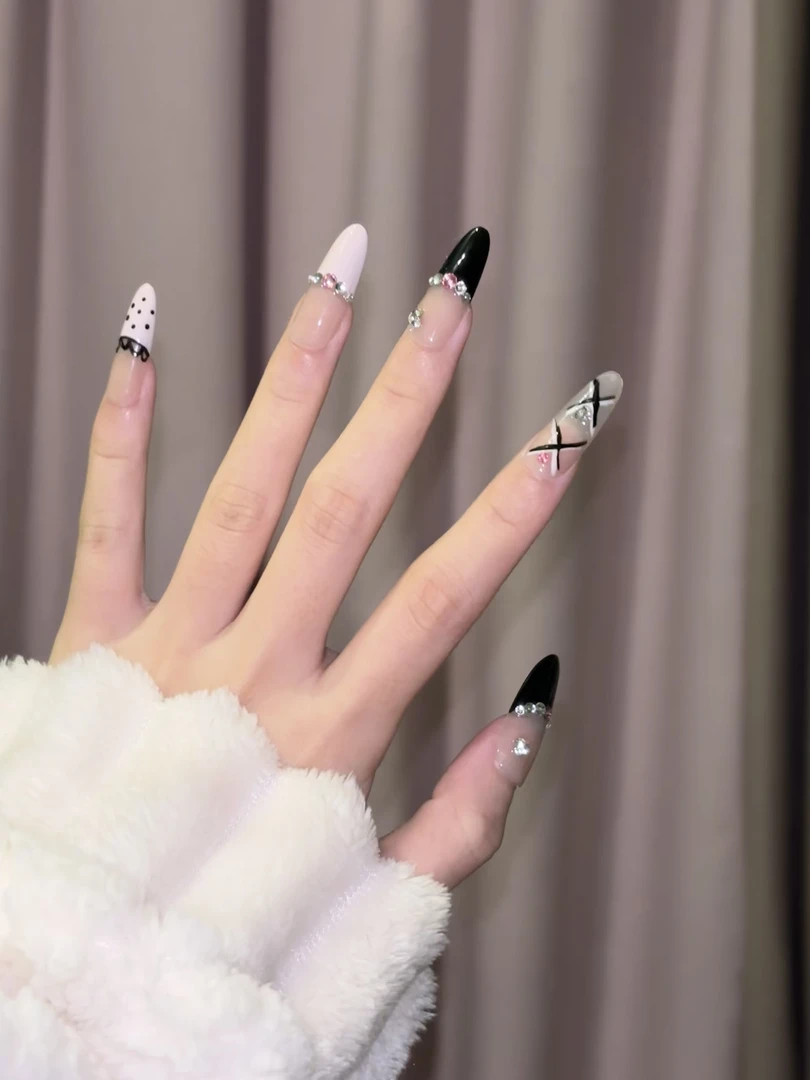 「小新纯手工穿戴甲美甲」轻奢高级感方钻爆闪侧光法式猫眼桃甲片