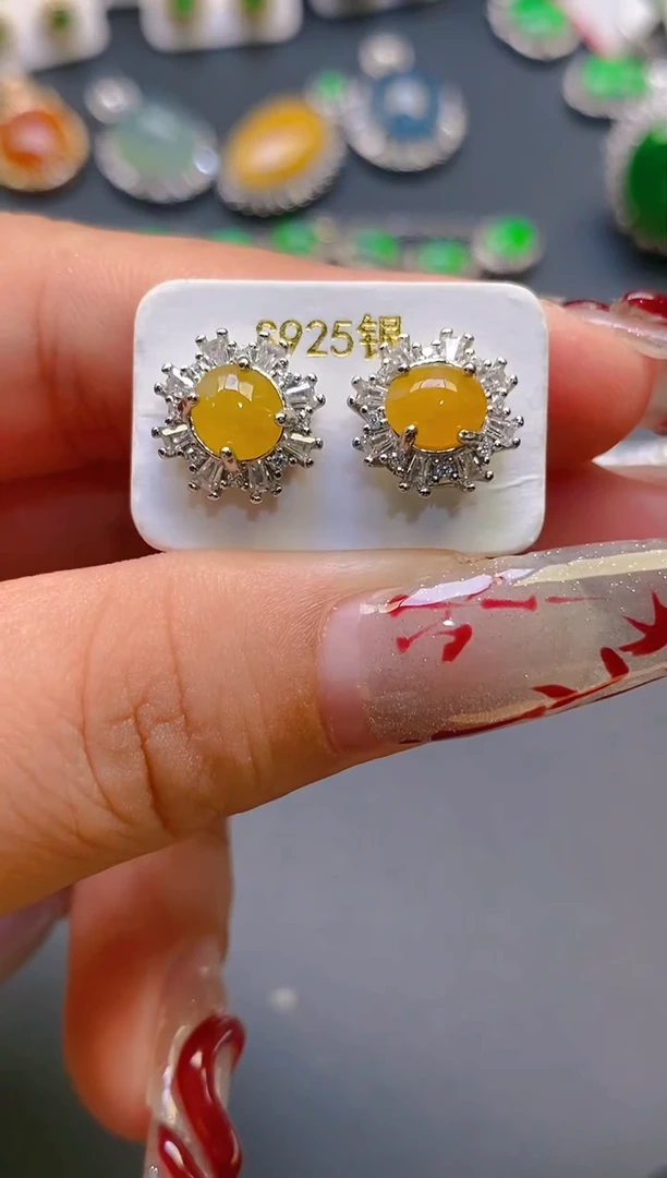 【闪购商品】翡翠耳饰银S925镶嵌天然A货翡翠