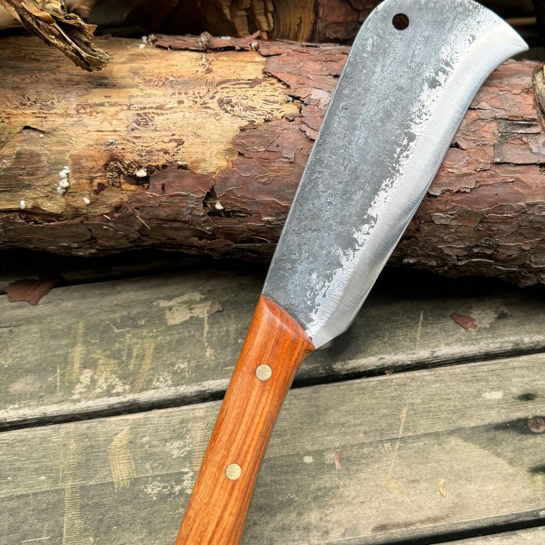 轨道钢锻打家用砍柴修枝户外排障多功能柴刀