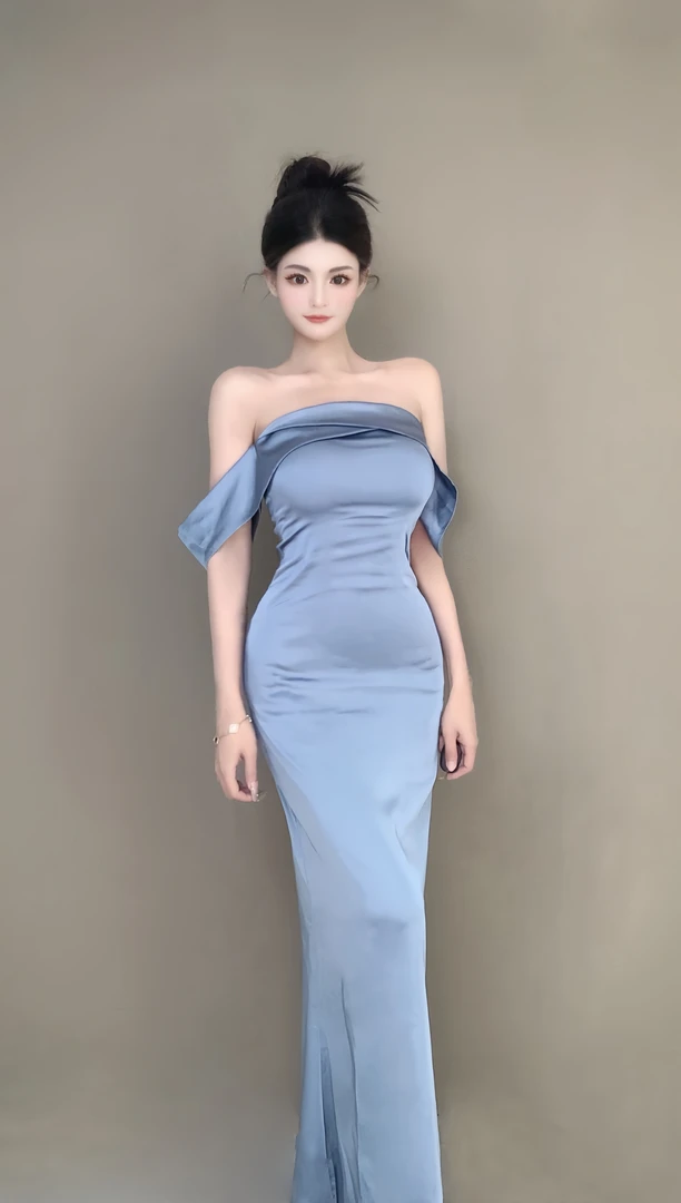 Sweet甜野 【美神降临】纯色性感气质露背拉链抹胸修身缎面连衣裙