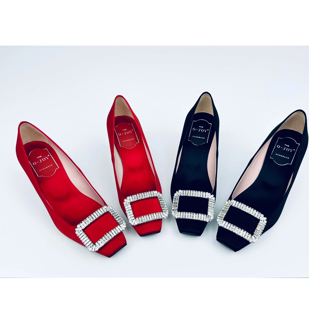 【R系列细跟7公分】黑色跟爆款2025新款缎面浅口女方头钻扣高跟鞋