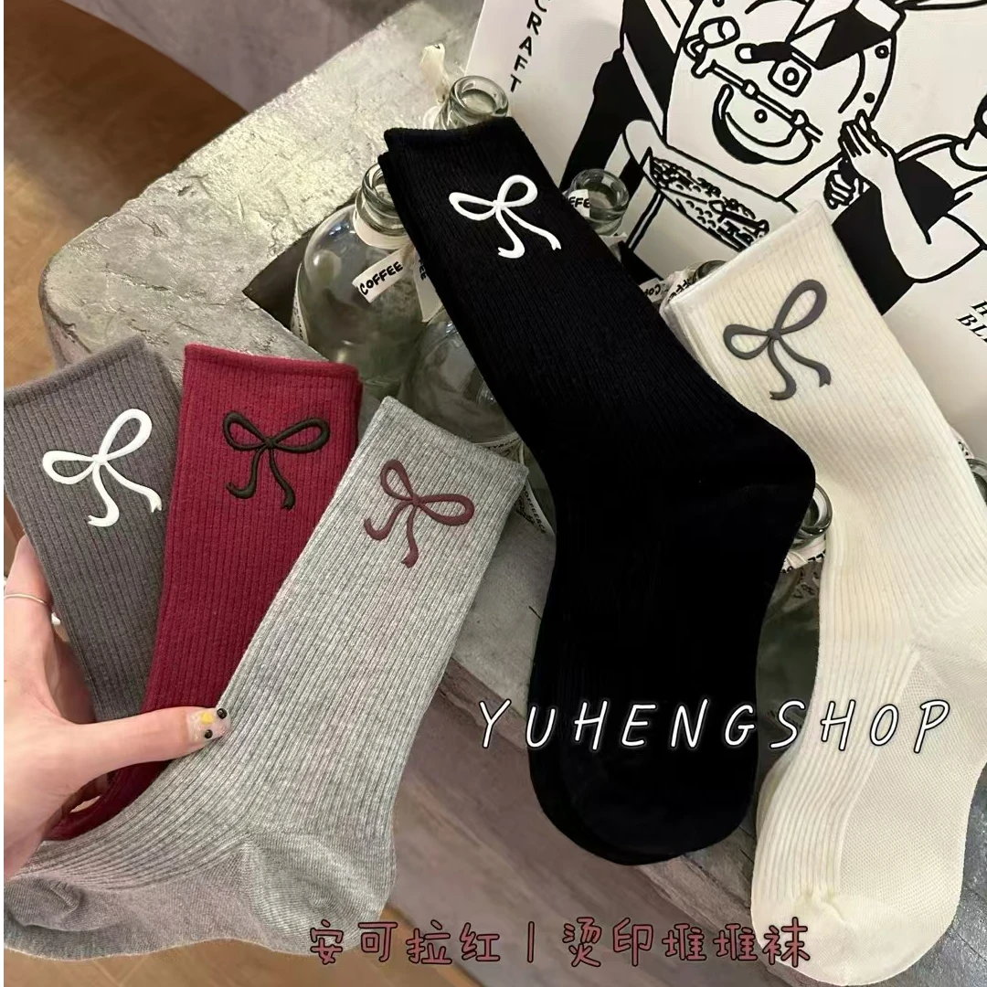 轻奢风 安克拉红烫印饰品堆堆袜五双装
